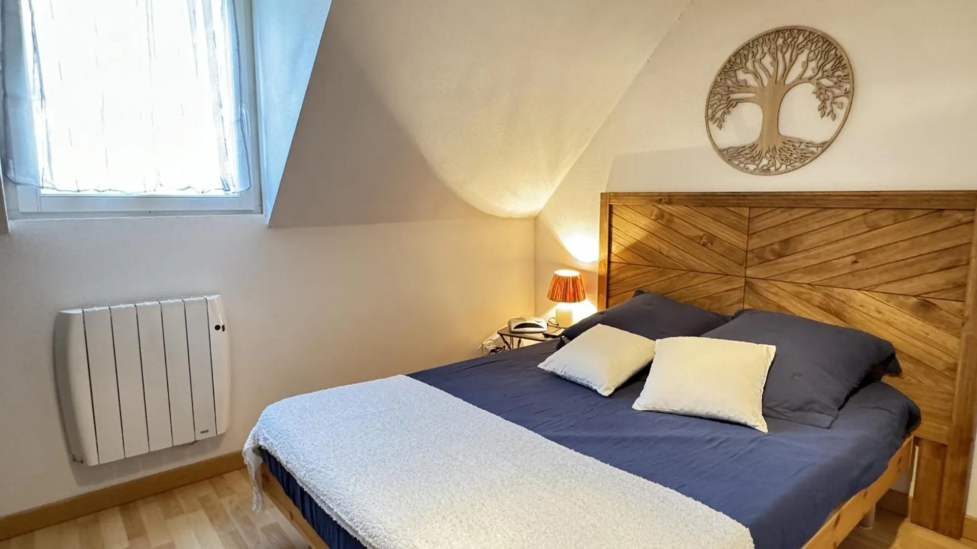 Appartement 2 Chambres Mezzanine 6P - Parking - Balcon - Vue Cauterets Apartment