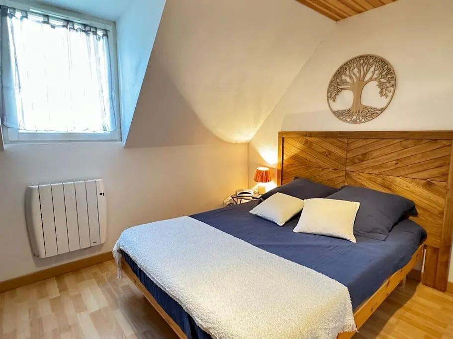 Appartement 2 Chambres Mezzanine 6P - Parking - Balcon - Vue Cauterets 0*,  France